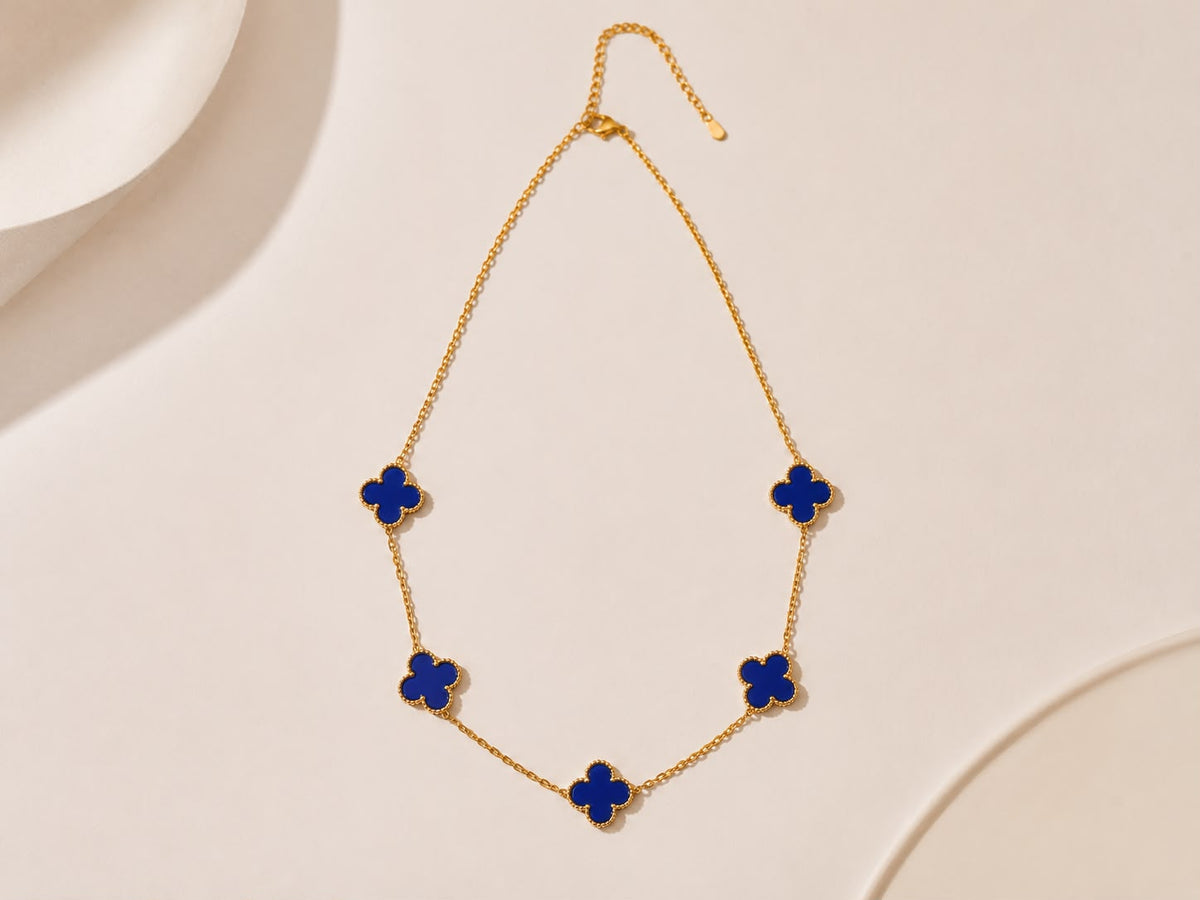 Collier trèfle bleu