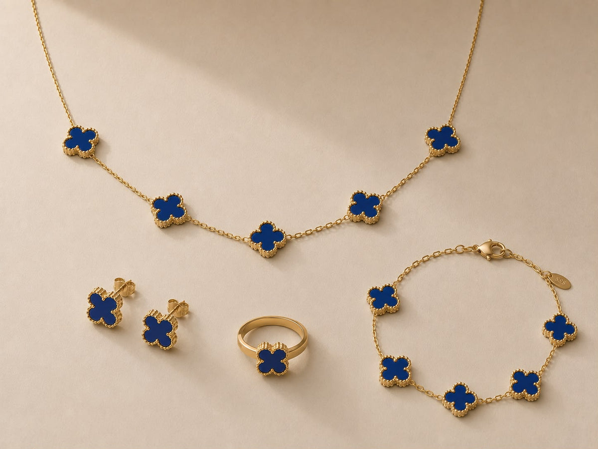 Boucles d’oreilles trèfle bleu