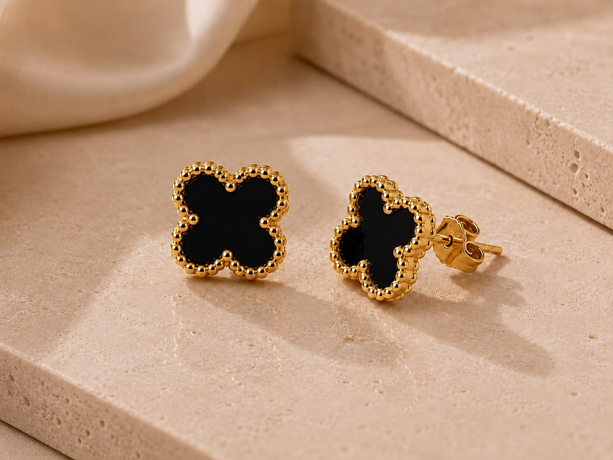 Boucles d’oreilles trèfle noir