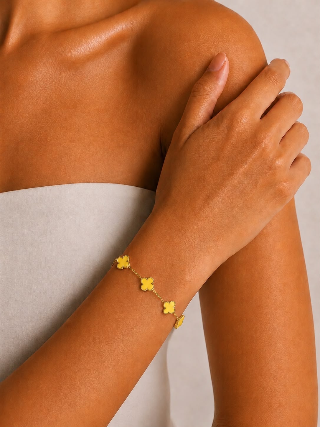 Bracelet trèfle jaune