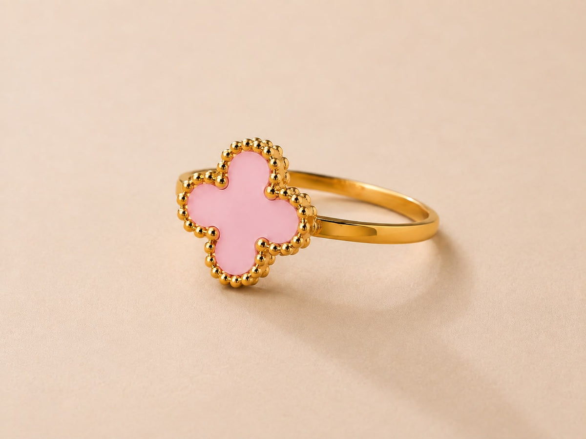 Bague trèfle rose